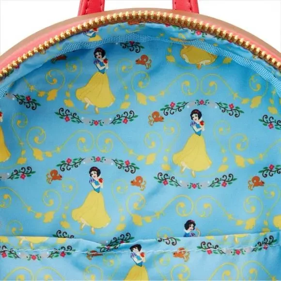 Loungefly Disney Snow White Lenticular Princess Series Mini Backpack NWT! - Picture 3 of 7
